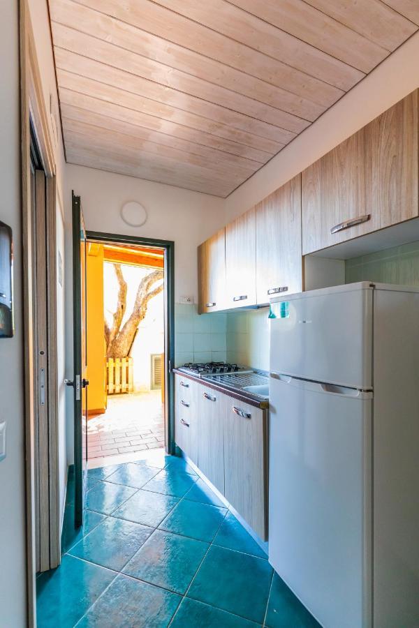 Villaggio Residence Pietra Grigia 卡梅罗塔的码头 外观 照片