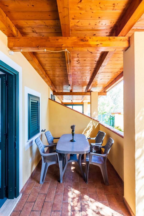 Villaggio Residence Pietra Grigia 卡梅罗塔的码头 外观 照片