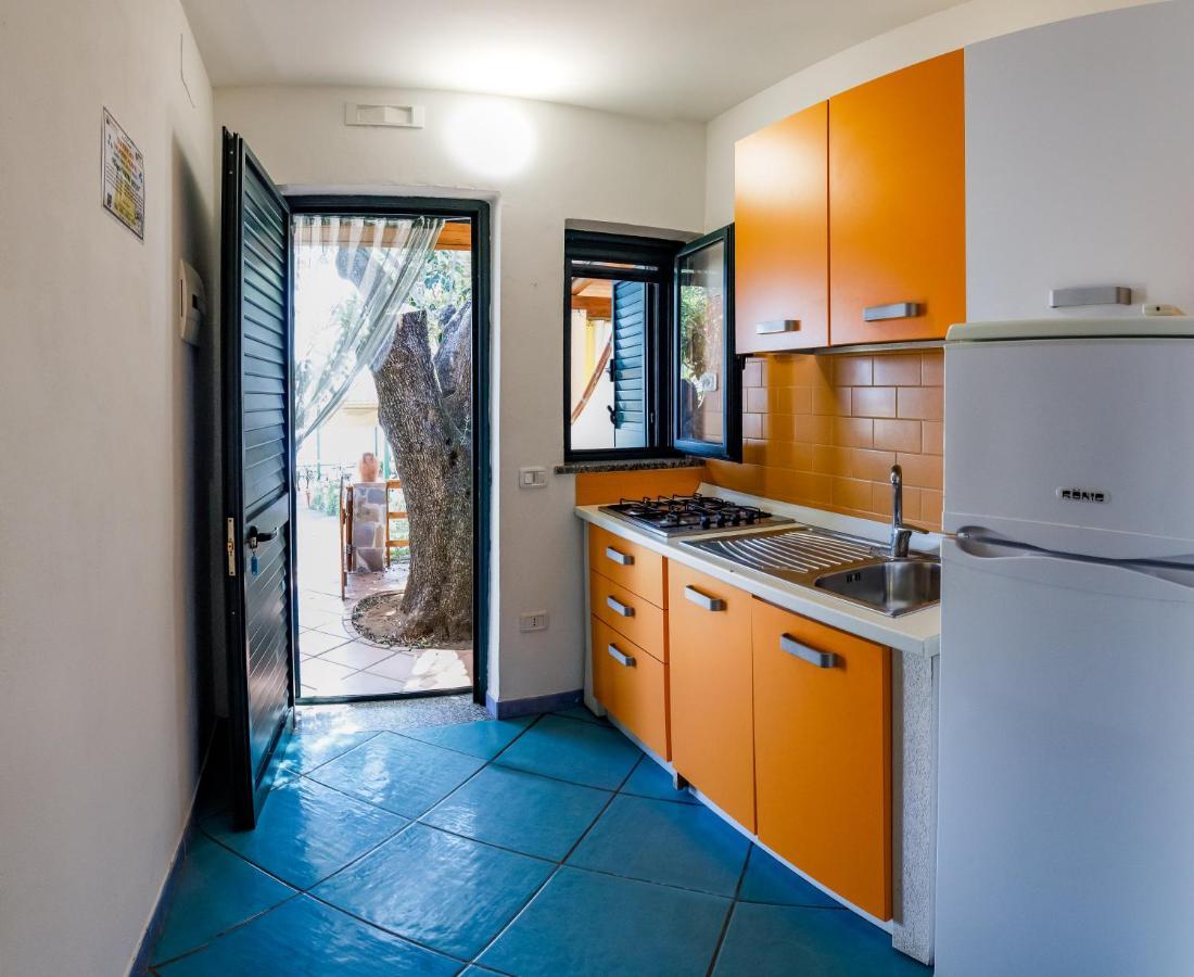 Villaggio Residence Pietra Grigia 卡梅罗塔的码头 外观 照片